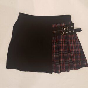 Tartan Black and Plaid Skirt by Scarlett Darkness XL